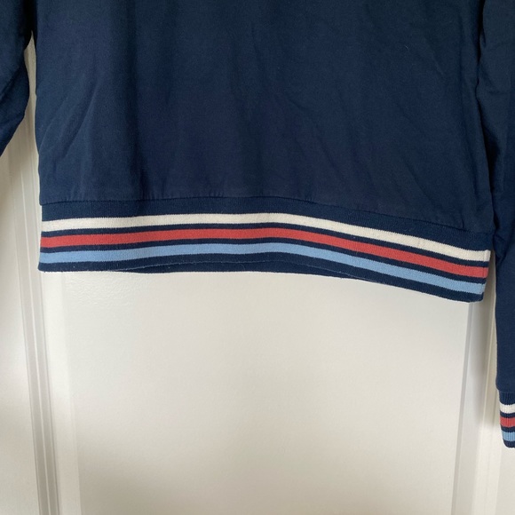 LAKE Pajamas Cropped Sweatshirt - Picture 6 of 11